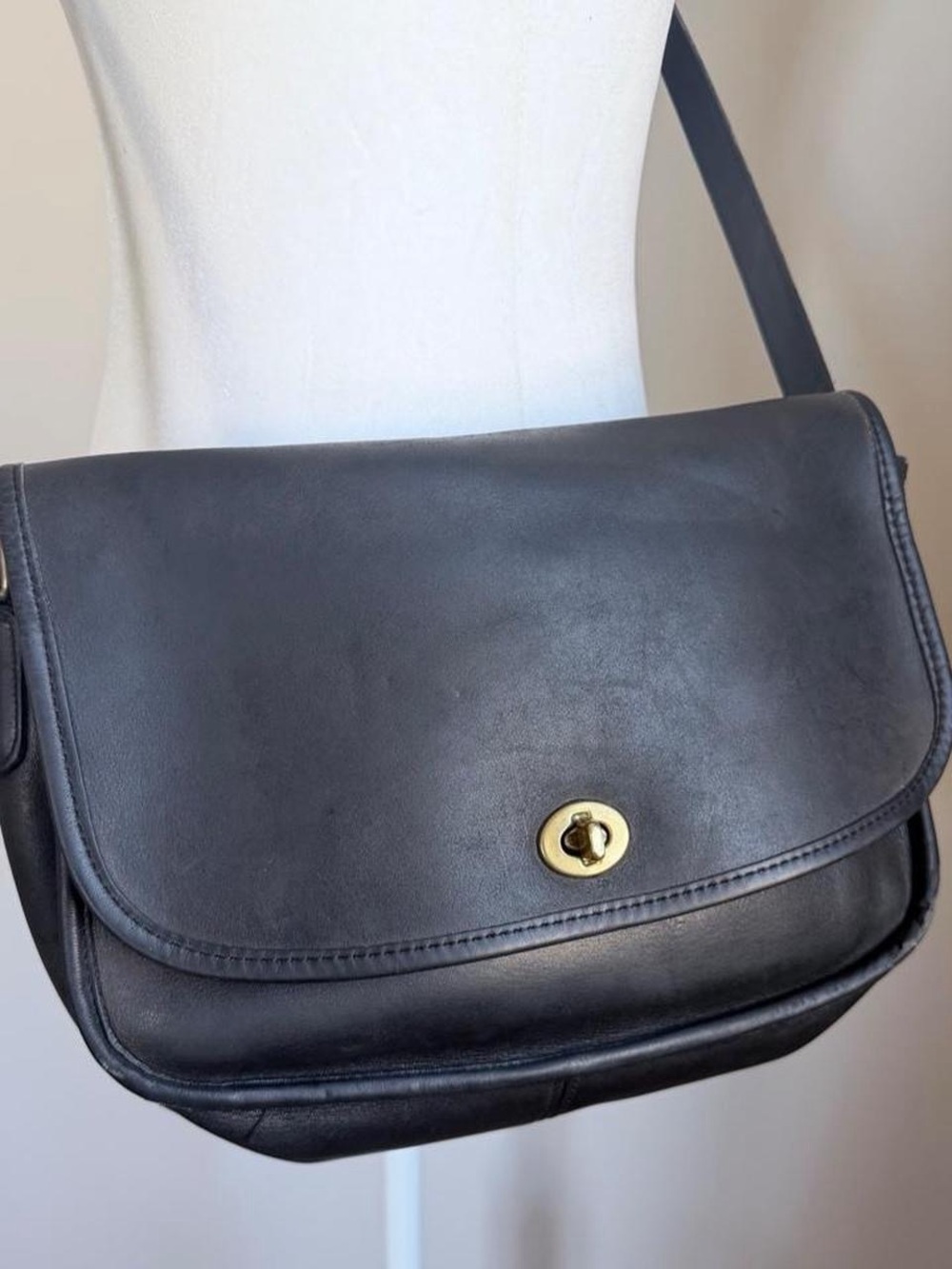RARE Vintage Coach City Bag - Style No. 9790